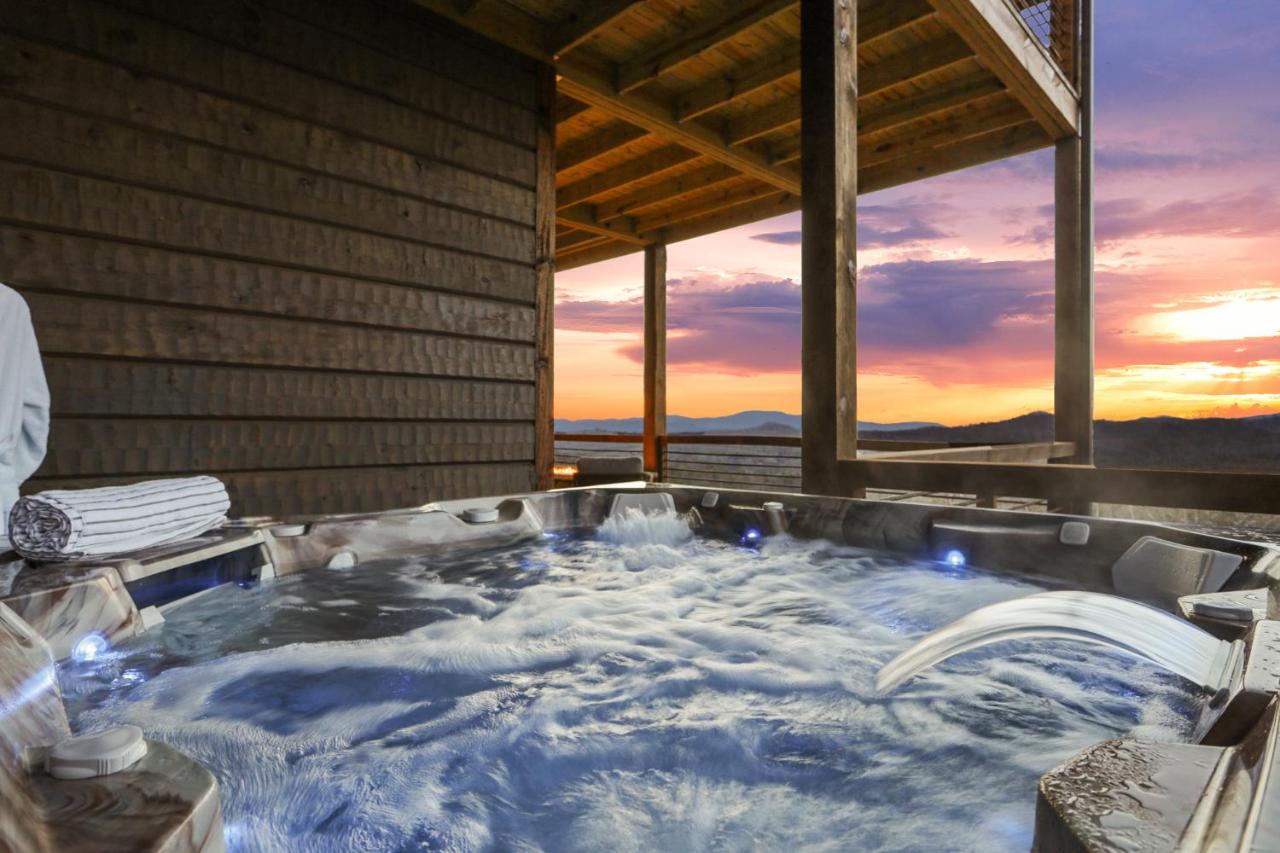 Sunset Ridge Mountain Luxury Villa - Ferienwohnung Mineral Bluff
