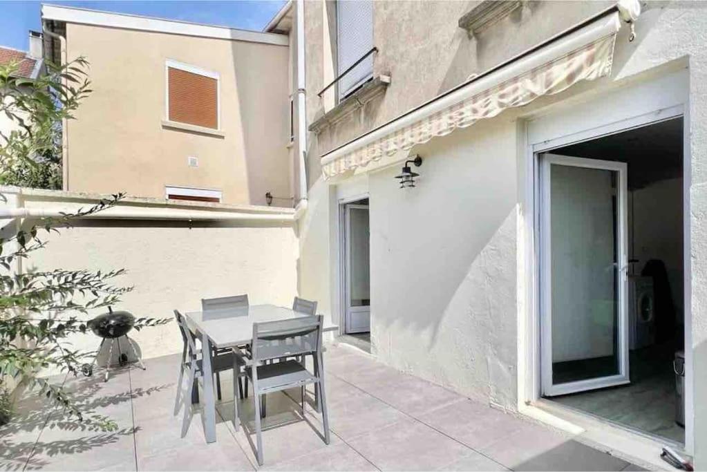 Studio à 10 minutes centre ville - Bed and Breakfast