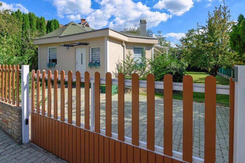 ABG House Pest - B&B Budapest