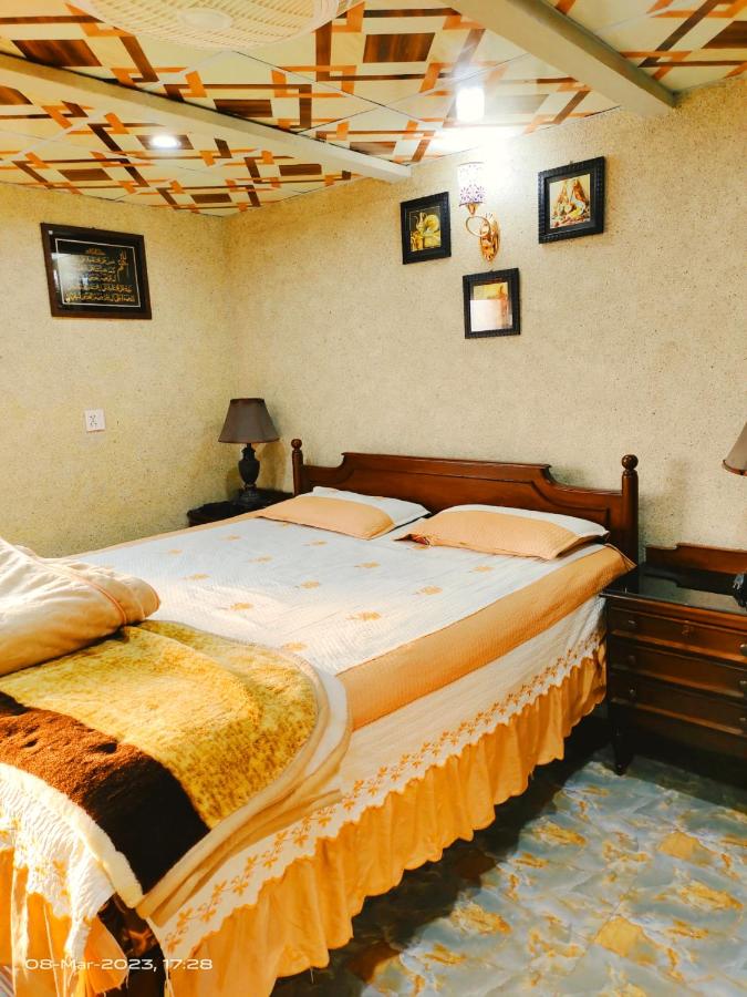 Wapda Town 2 bedroom corner apartment - B&B Lahore