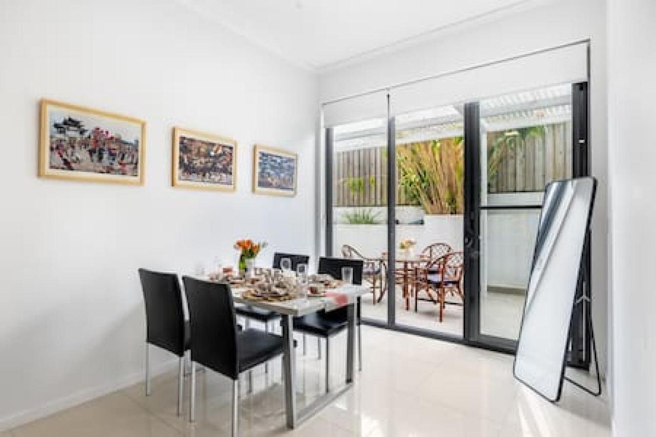 Central of Toowong Neat Apt Near Station - Chambres d'hôtes Brisbane