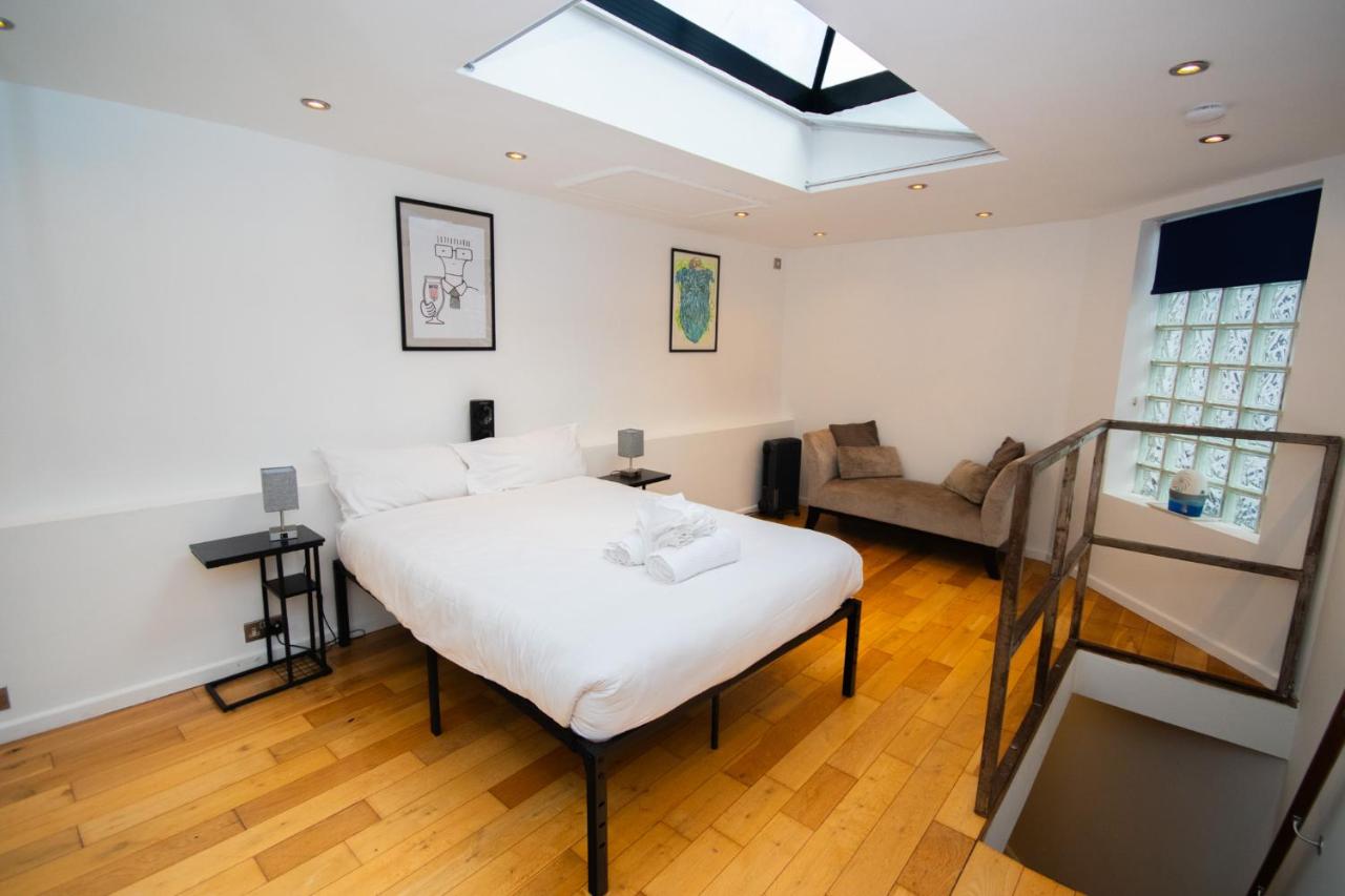 Modern 1-Bed House in Bristol for 4 people - B&B Bristol