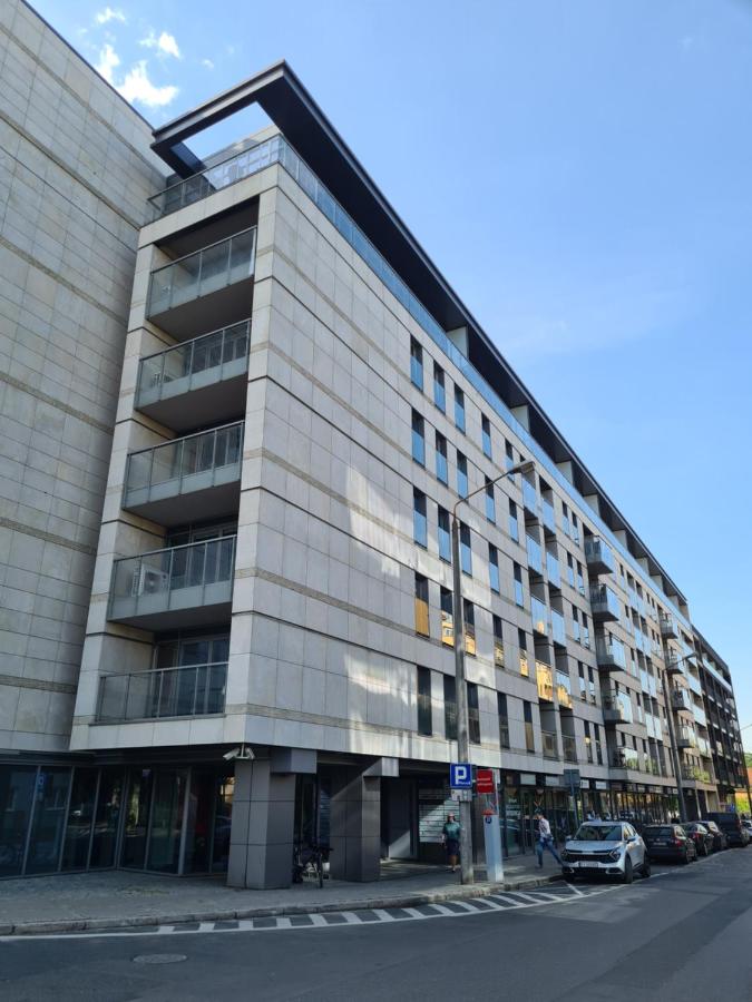 Boznicza Modern Apartment, self check-in 24h, free parking - B&B