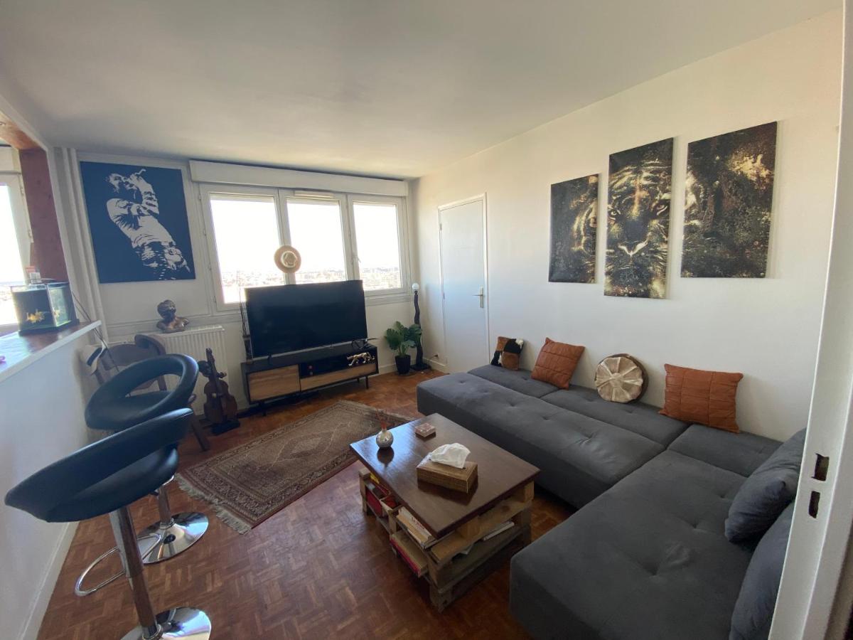 Appartement Paris La Défense Metro L1/RER A - B&B
