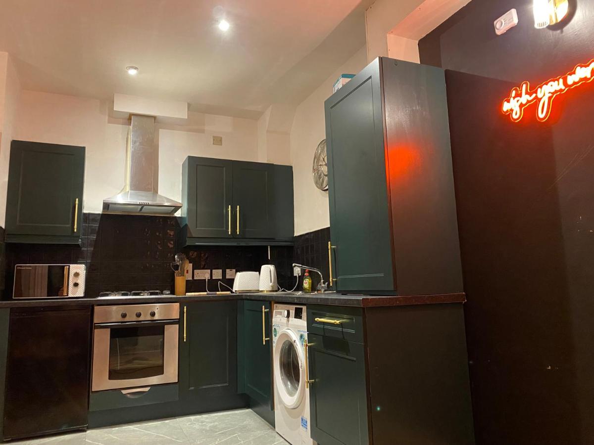 B&B Belfast - 2-Bed Apartment in Belfast near city centre - Bed and Breakfast Belfast