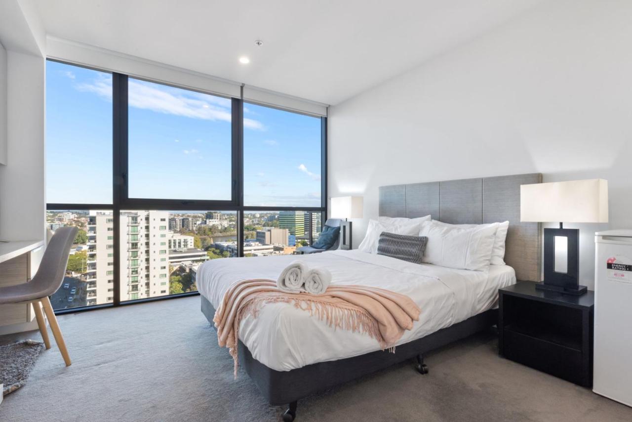 Hearty Milton Apartments - B&B Brisbane
