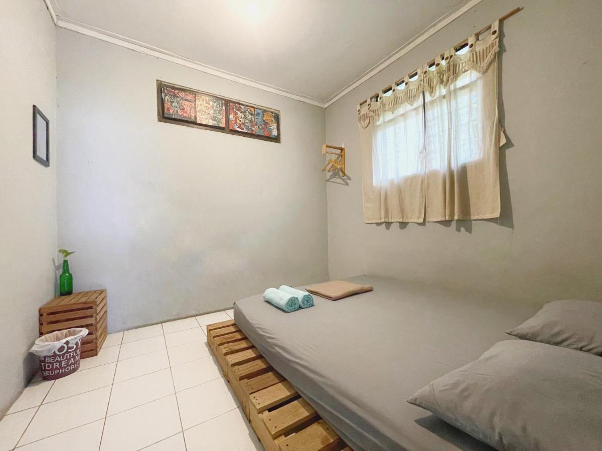 Standard Double Room with Shared Bathroom