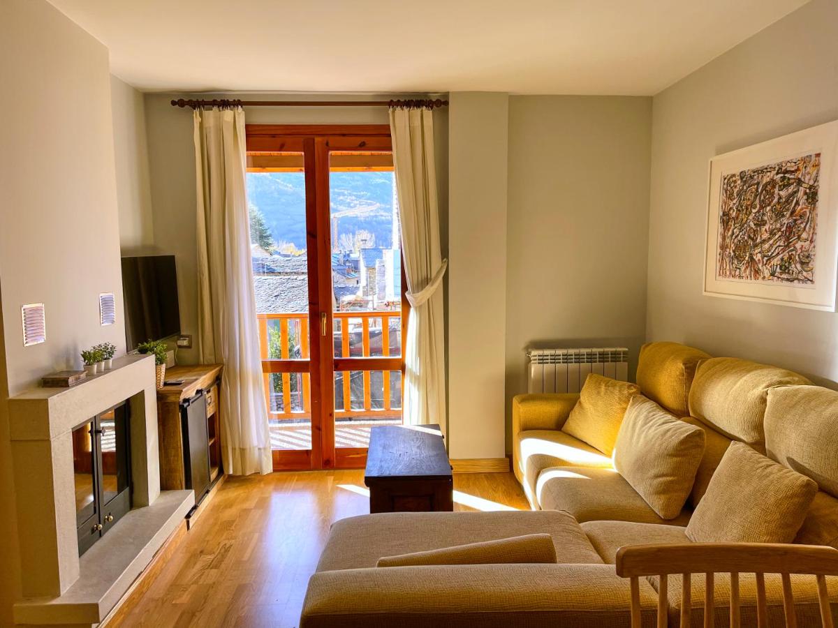Apartamento en el centro de Benasque con piscina - B&B Benasque