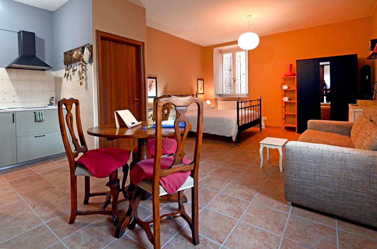 B&B Vercelli - COZY PLACE 10 - Bed and Breakfast Vercelli