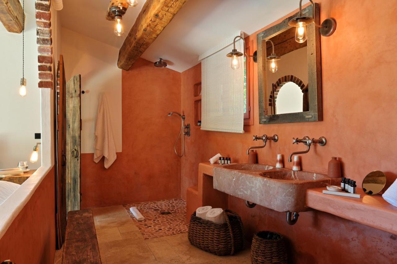 Two-Bedroom Villa with Private Pool - Umbria