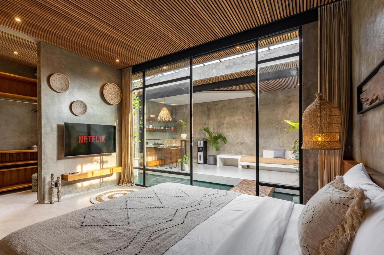 10 mins to beach - BRAND NEW 1 BD w/Pool + Netflix - B&B Canggu