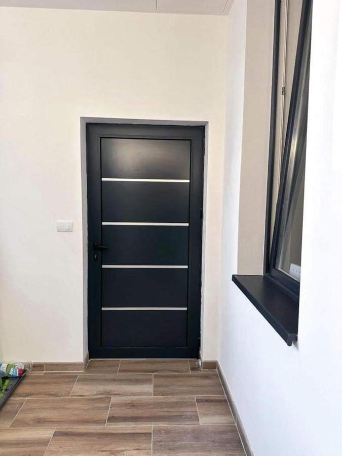 Apartmani M.&.B Luks - B&B