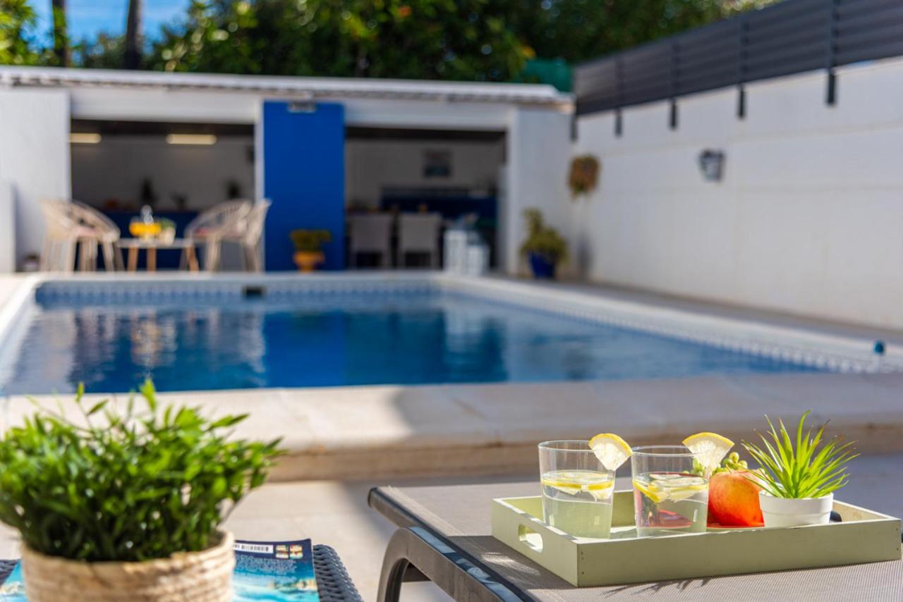 Villa Anais - PlusHolidays - Bed and Breakfast Calpe