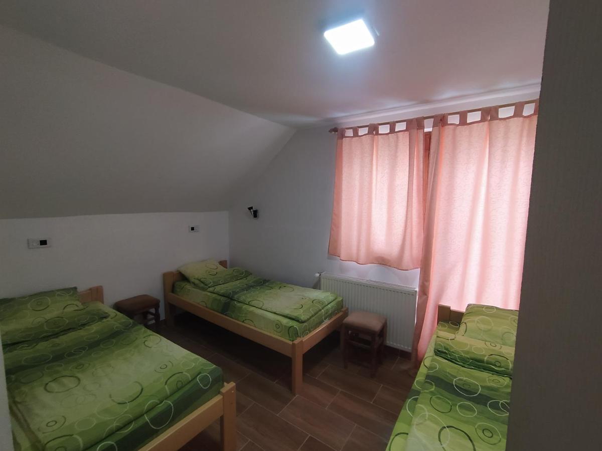 Habitación Triple con baño