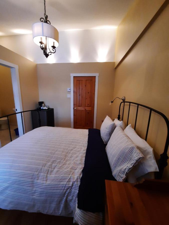 Doppelzimmer mit eigenem Bad
