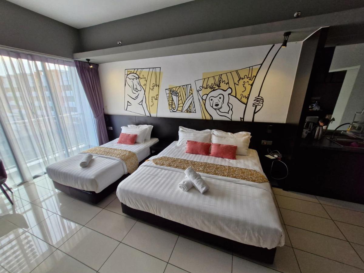 B&B Kota Kinabalu - Bunga Raya Suite - Aeropod Kota Kinabalu - Bed and Breakfast Kota Kinabalu