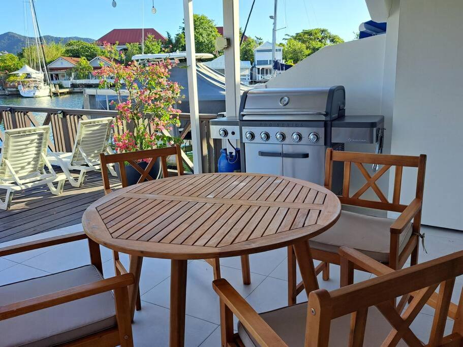 Beautifully renovated villa close to the beach - Bed and Breakfast