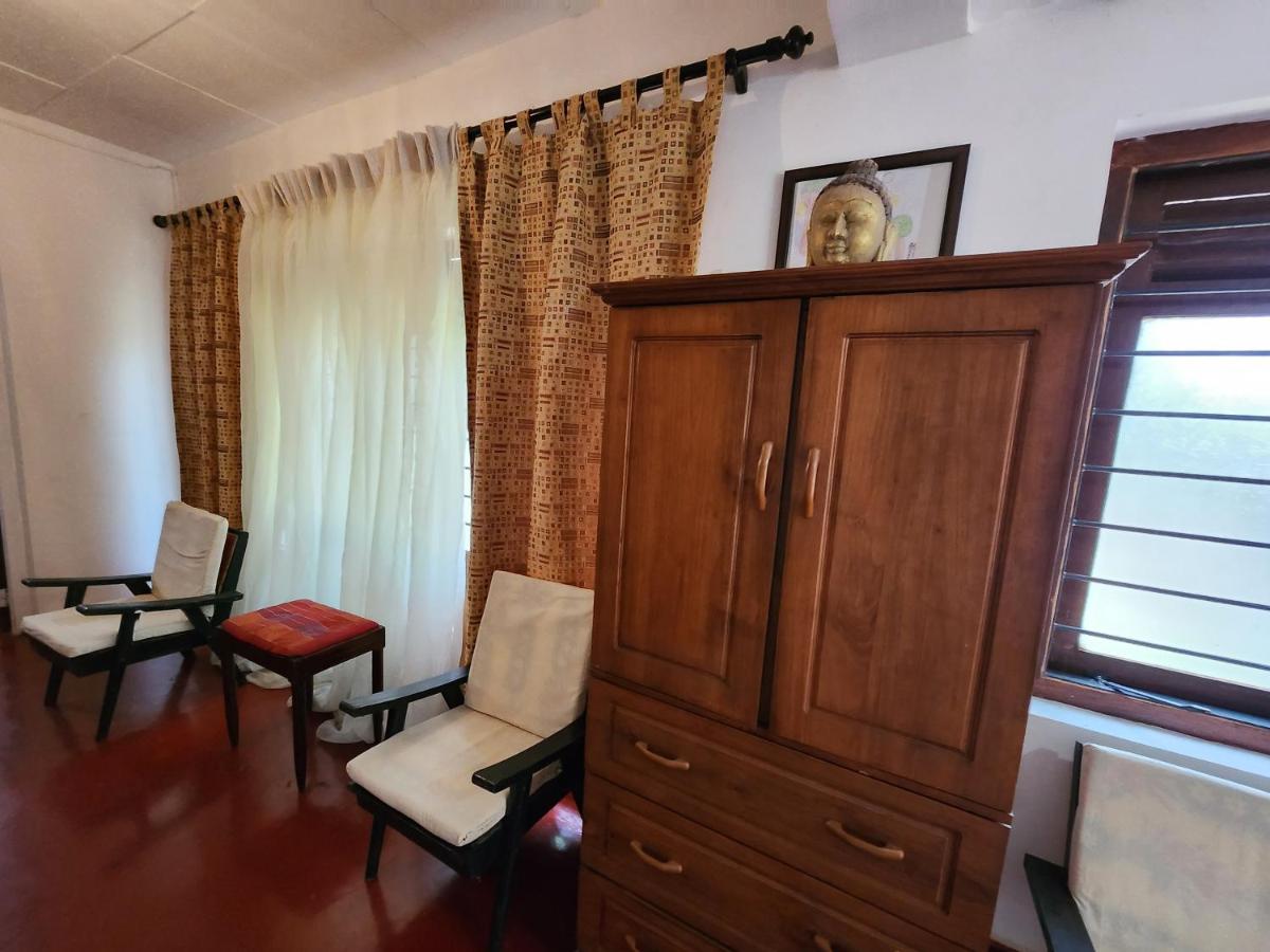 B&B Anuradhapura - Ruwanwali Resort - Bed and Breakfast Anuradhapura