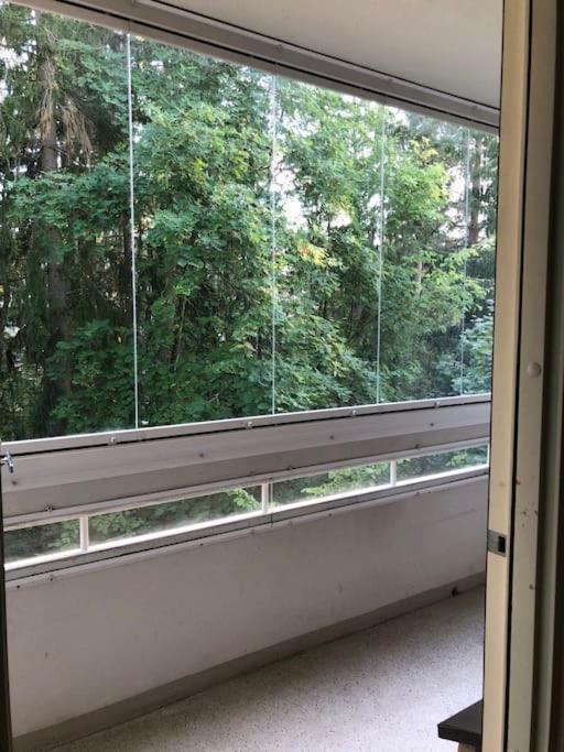 30m2 studio - 500m from train station to Airport and Helsinki city centre - Chambres d'hôtes Vantaa
