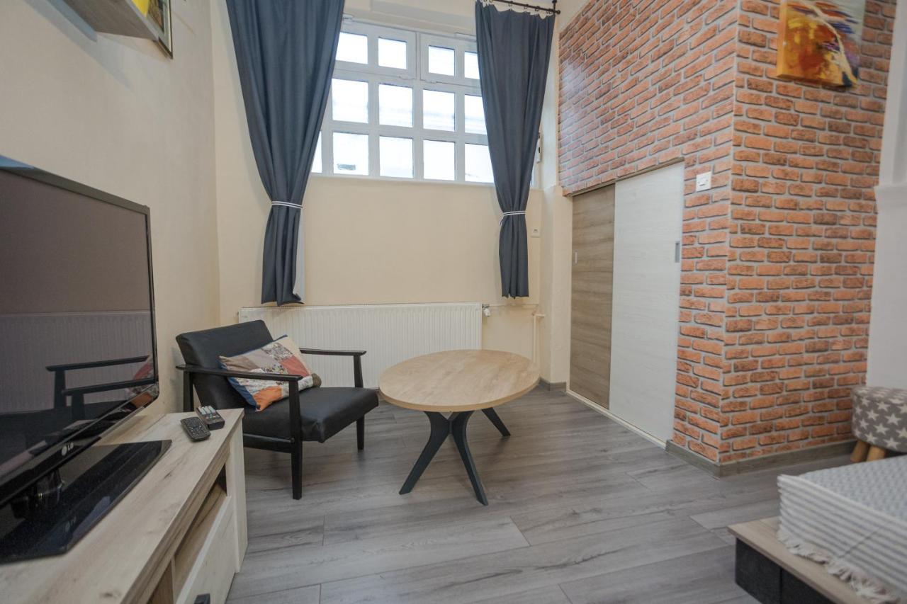 B&B Osijek - Studio apartman Kamenčić - Bed and Breakfast Osijek