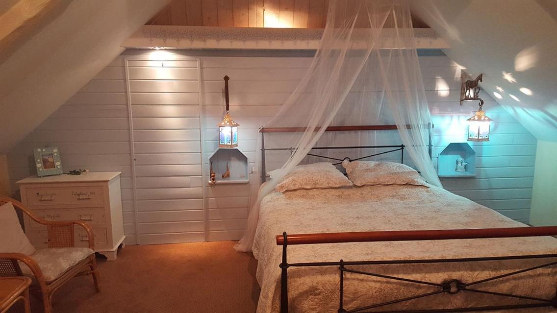 Queen Room with Garden View