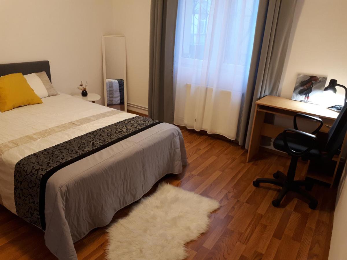Sunny Cozy Apartament Floreasca - Chambres d’hôtes