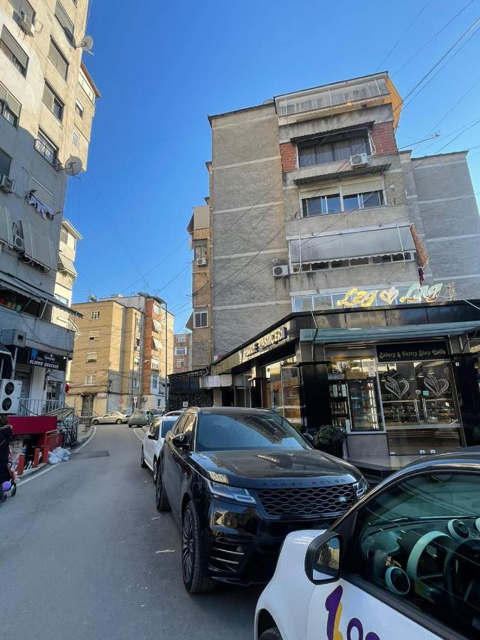 Dea’s Apartment: Hidden Gem - Bed and Breakfast Tirana