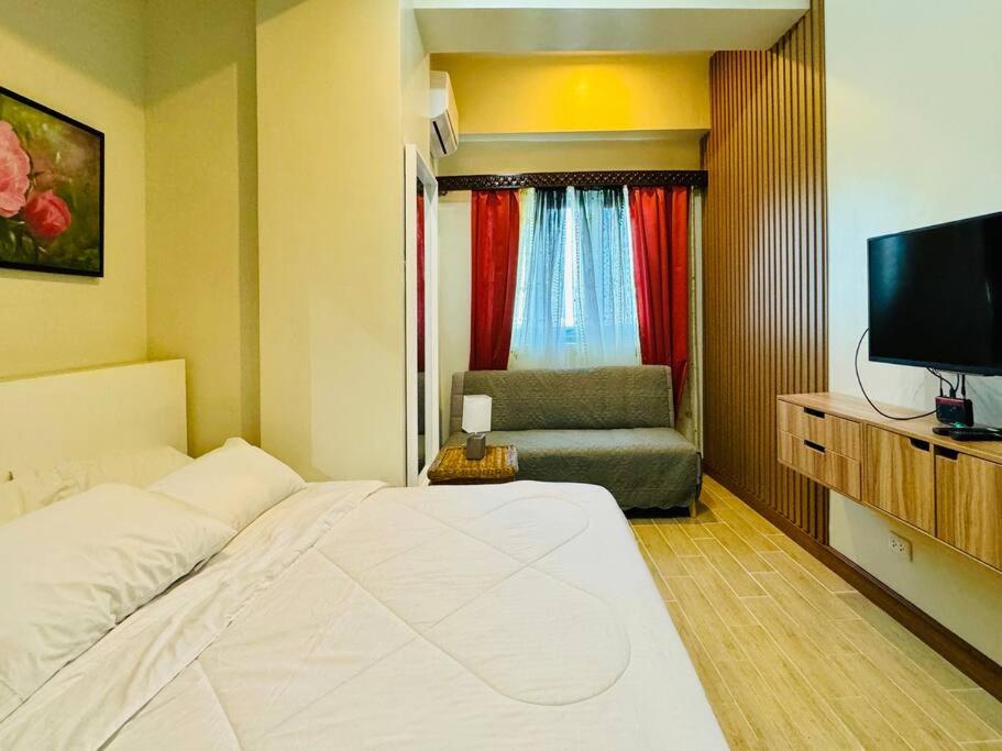 B&B Iloilo City - * *5 Spacious 2BR Option - Bed and Breakfast Iloilo City