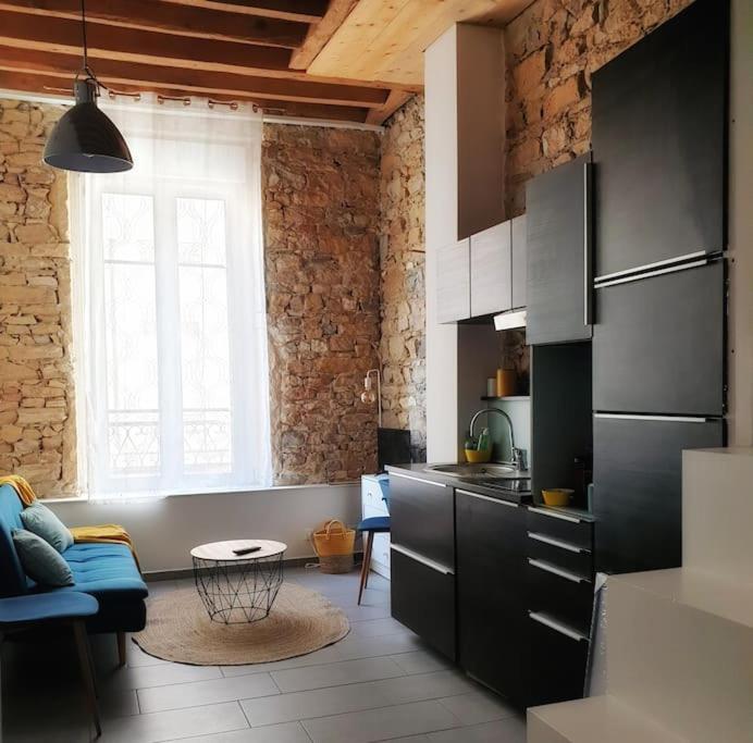P'tit Canut : Studio tout équipé proche centre et gare - B&B