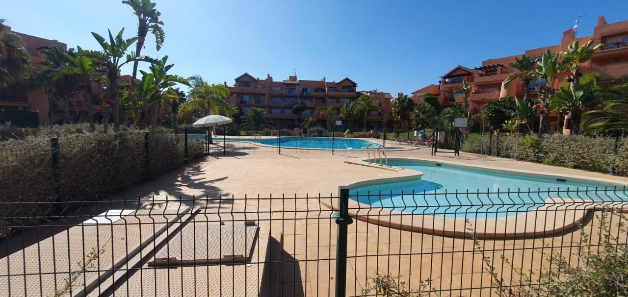 Luxurious modern holiday flat on Mar Menor Golf Resort - Chambres d’hôtes