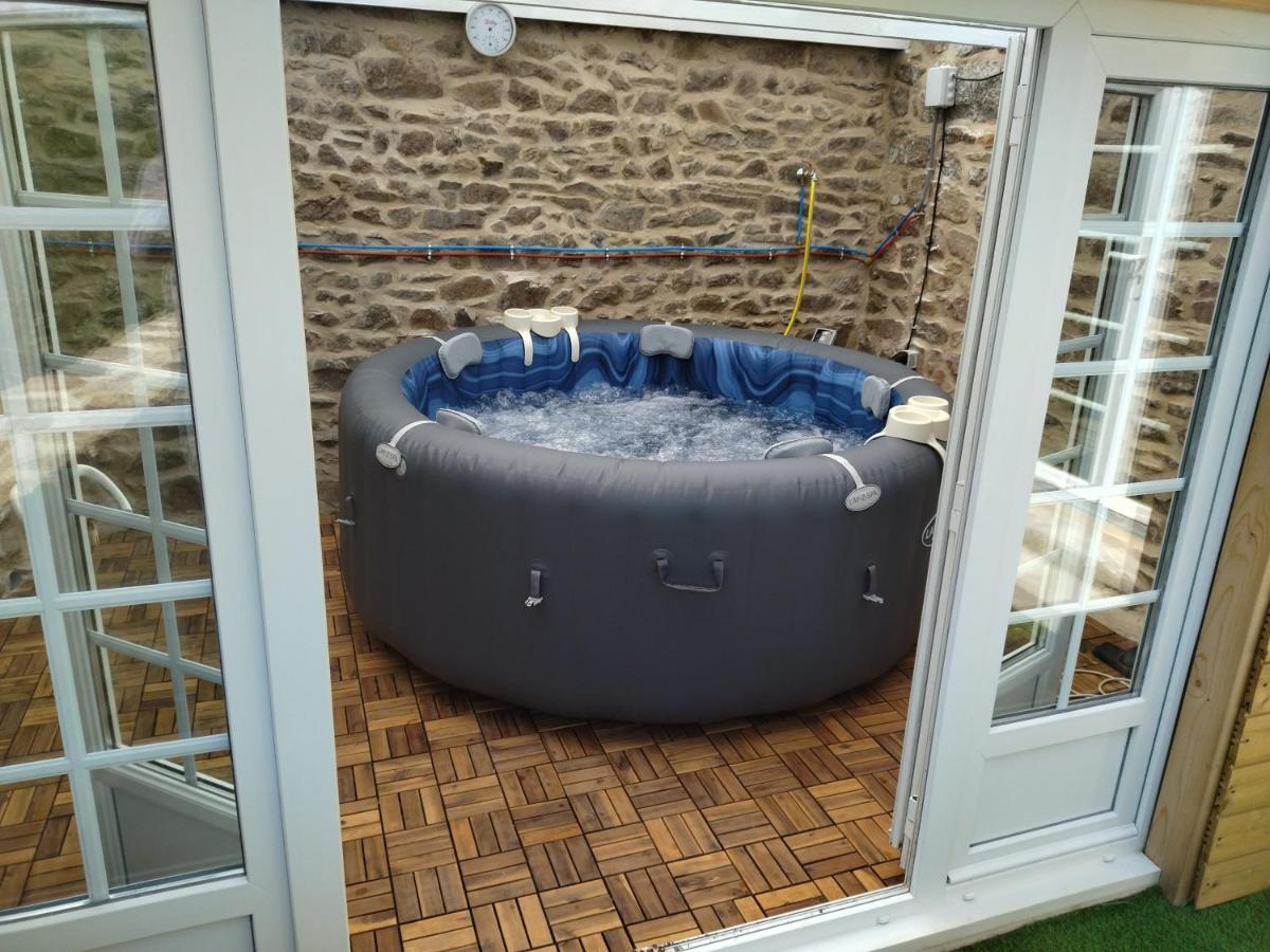 Gîte l'écurie 3 étoiles La HAGUE - MANCHE 2-5 pers avec SPA sur le GR 223 - B&B