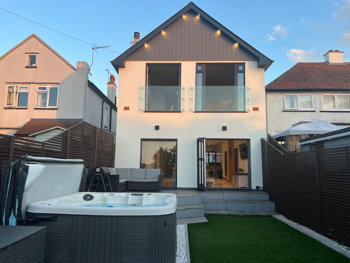 B&B Herne Bay - Broadway Beach Home with Hot tub - Bed and Breakfast Herne Bay