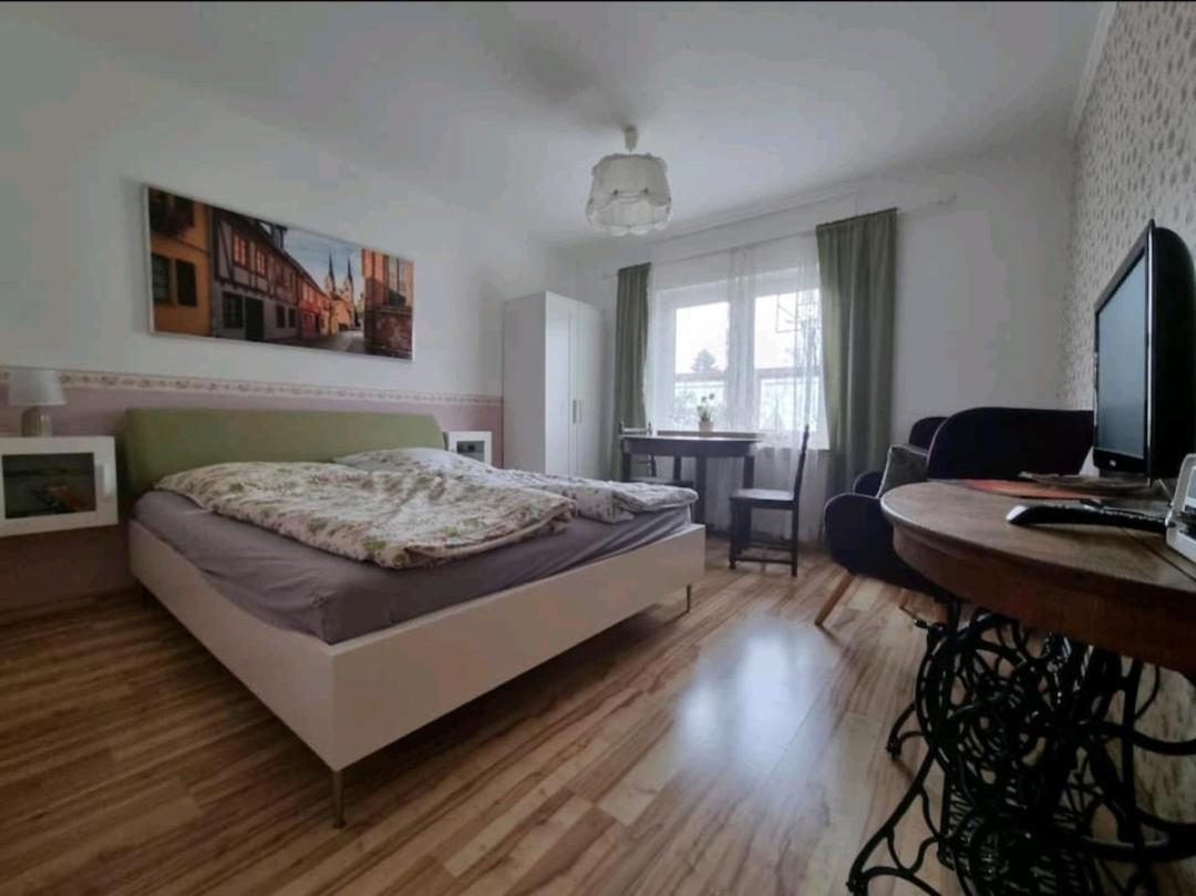 Fewo Neuruppin Einliegerwohnung - Bed and Breakfast