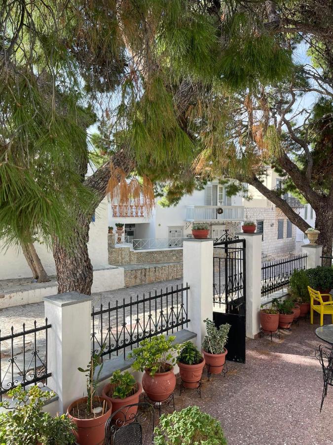 Piteoussa Plus Hydra - Ferienwohnung Ýdra