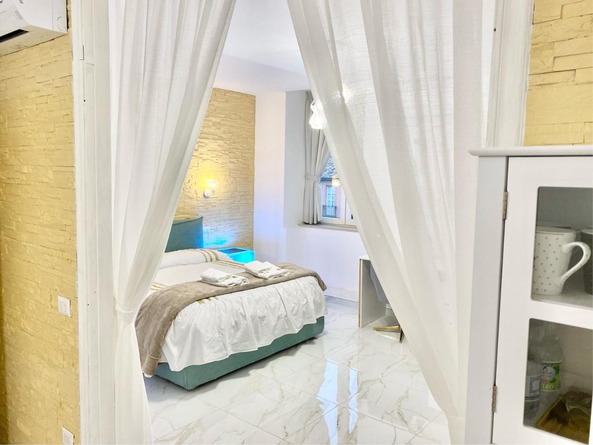 Antica Dimora-luxury historic apartment - Ferienwohnung Vibo Valentia