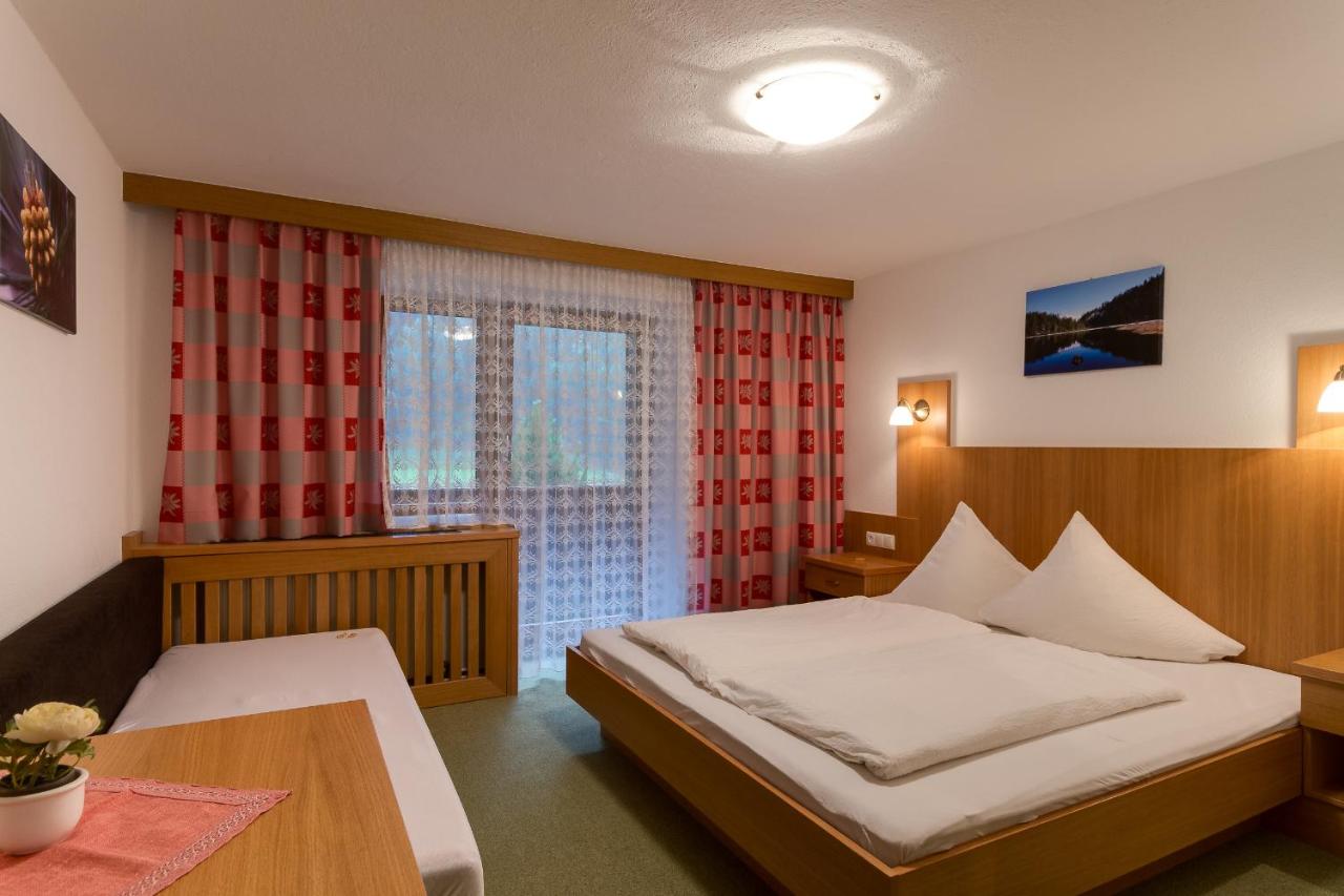 One-Bedroom Apartment with Balcony