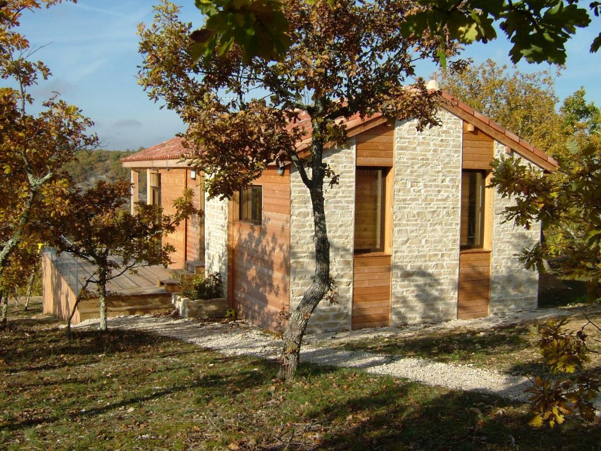 Gîte des Camazets avec piscine - Chambres d’hôtes