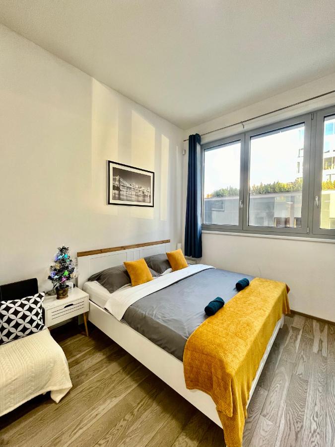 B&B Prague - VIT Apartment - Free Parking - O2 Arena - Bed and Breakfast Prague