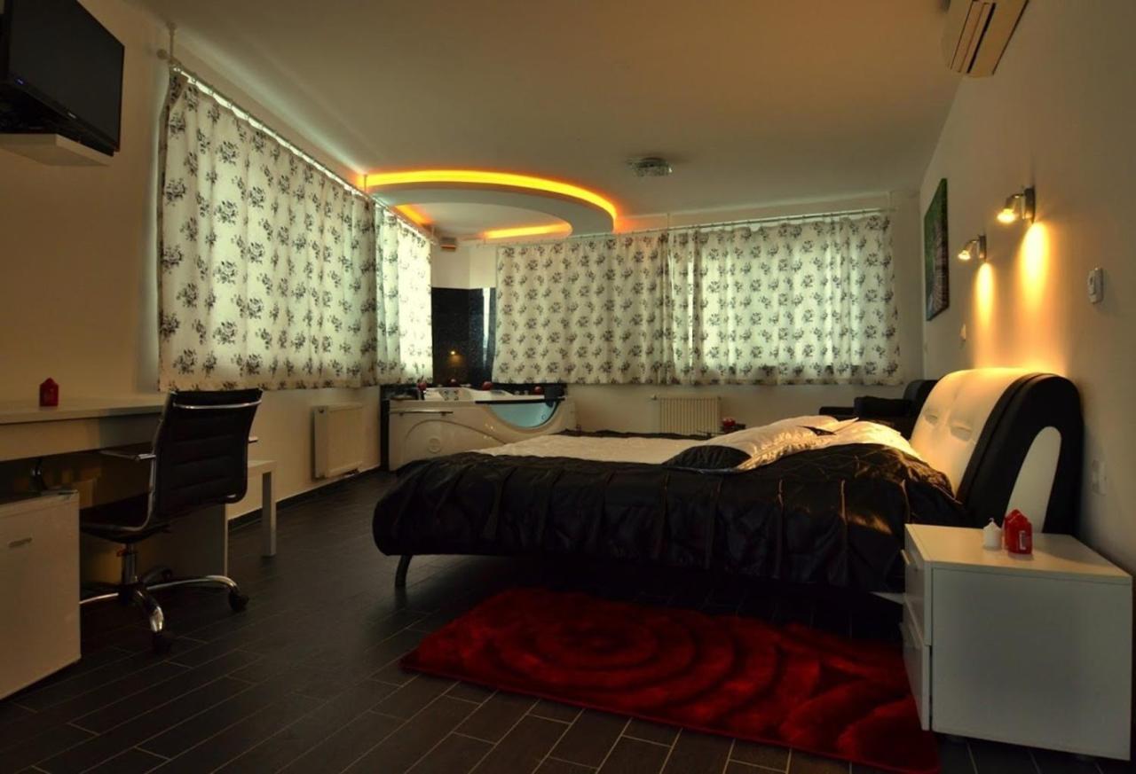 Chambre Double de Luxe avec Baignoire Spa