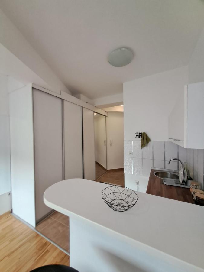 The Shack - B&B Skopje