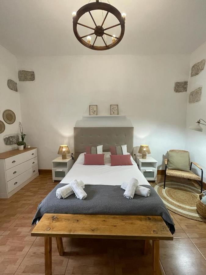 PRECIOSA CASA EMBLEMATATICA, PISCINA,WIFI - B&B Santa Catalina