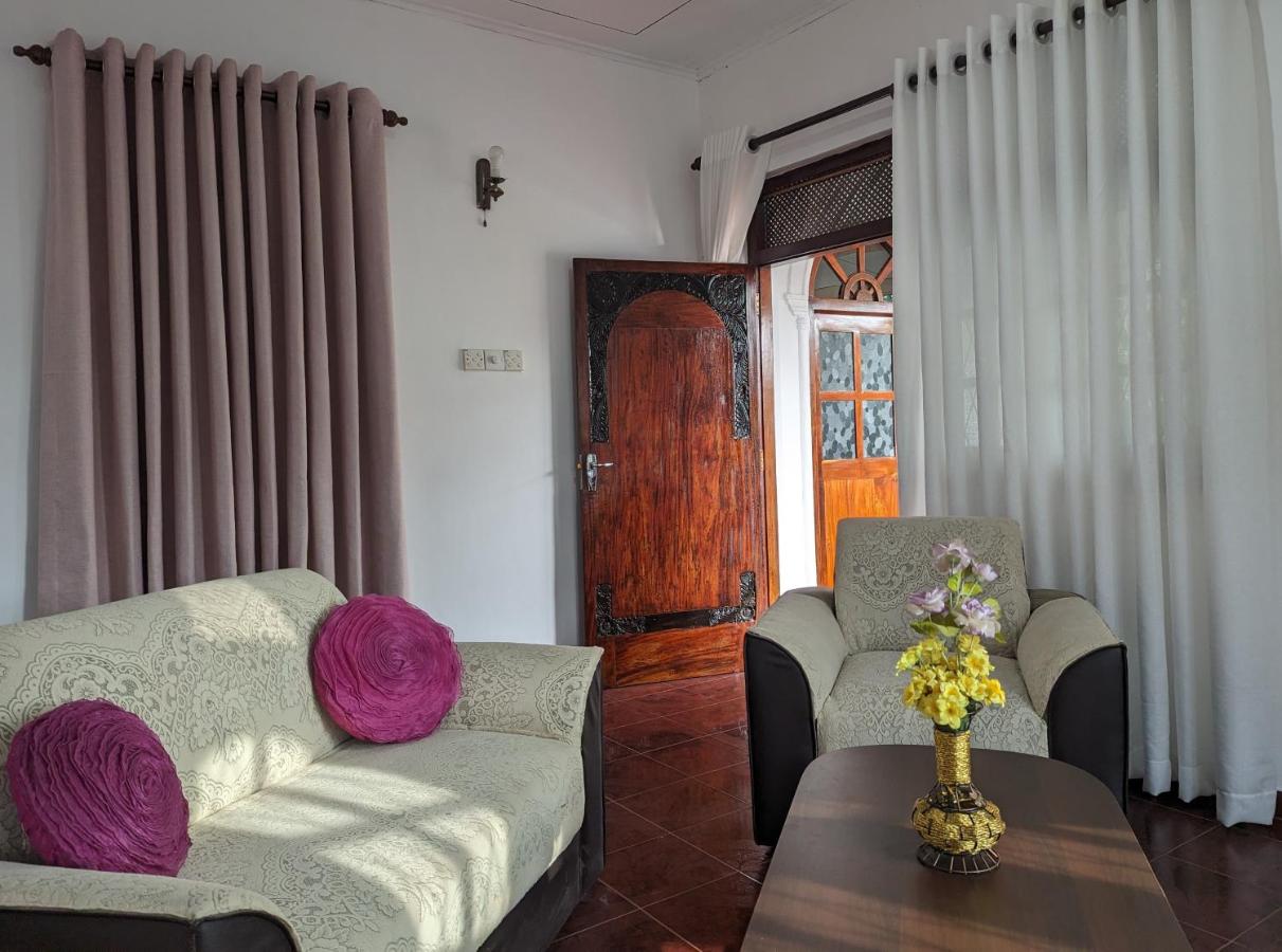 Condo NÖJE - B&B Weligama