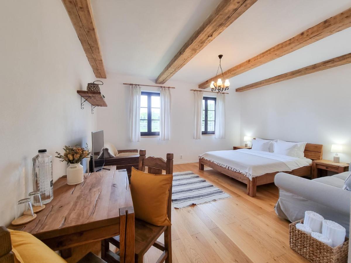 Basic Triple Room