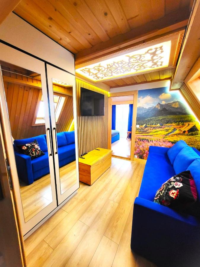 Familienzimmer mit Balkon