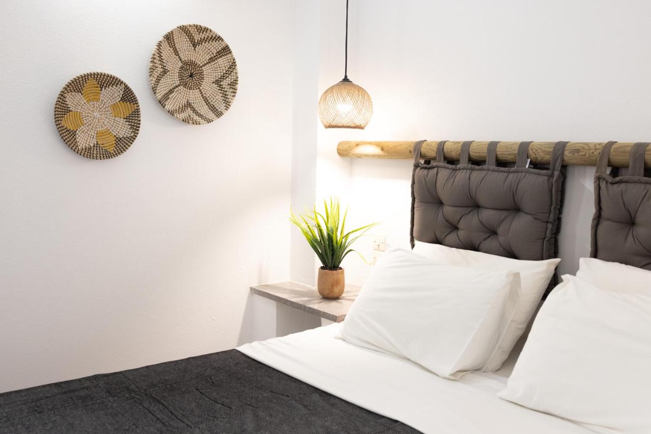 Studio with Garden View