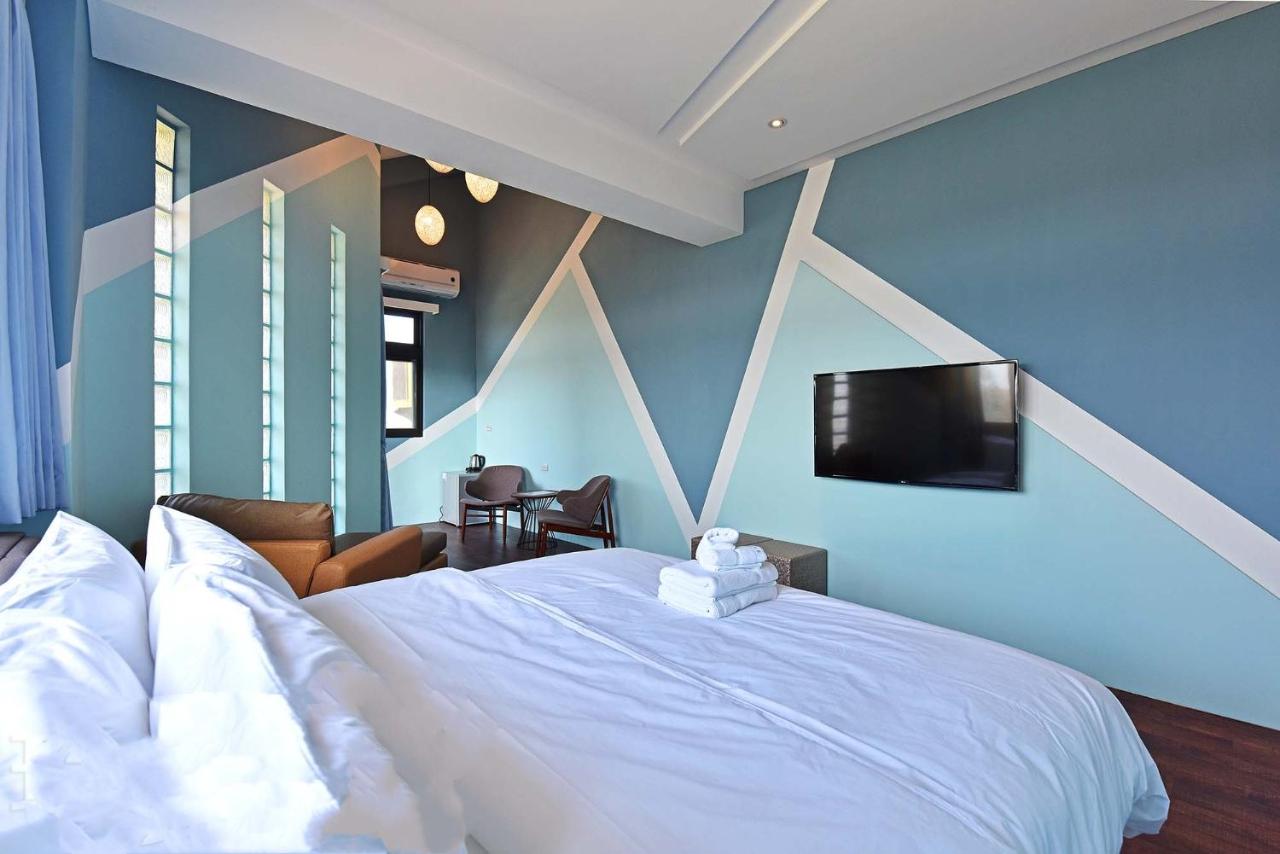 Deluxe Double Room with Balcony and Sea View