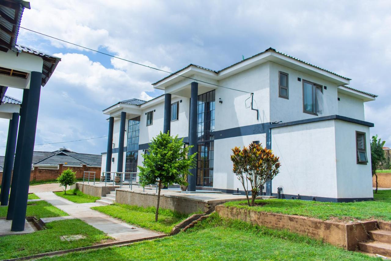 Divine Heights Apartments Lilongwe Area 43 - Chambres d’hôtes Lilongwe