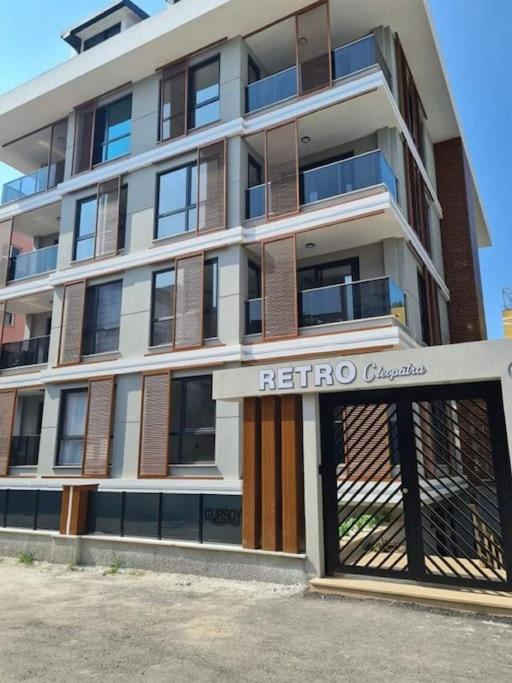 Retro 3 - B&B Alanya