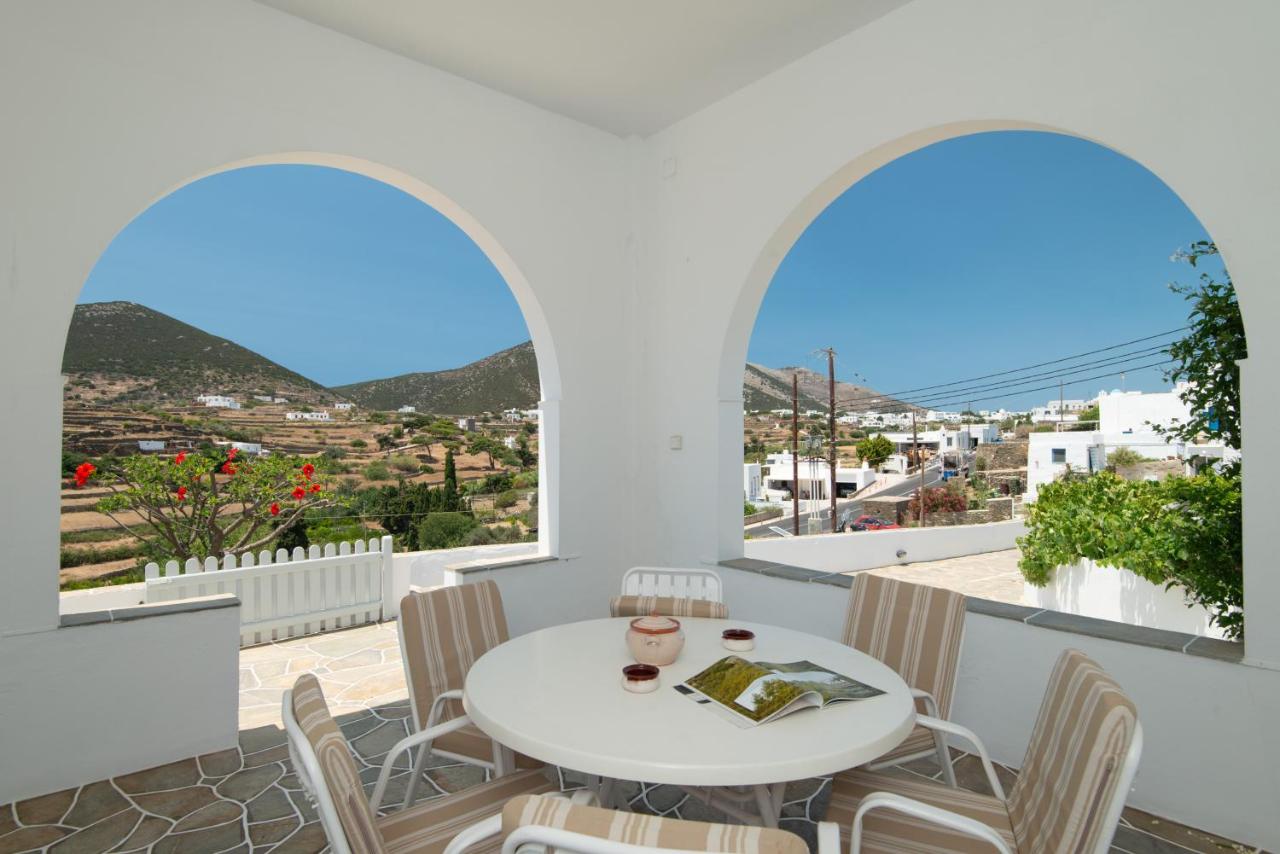 Eleftheria's House, Exambela, Sifnos - B&B Exámbela