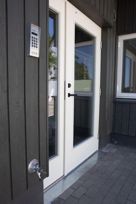 Järvevaatega studio apartment - B&B